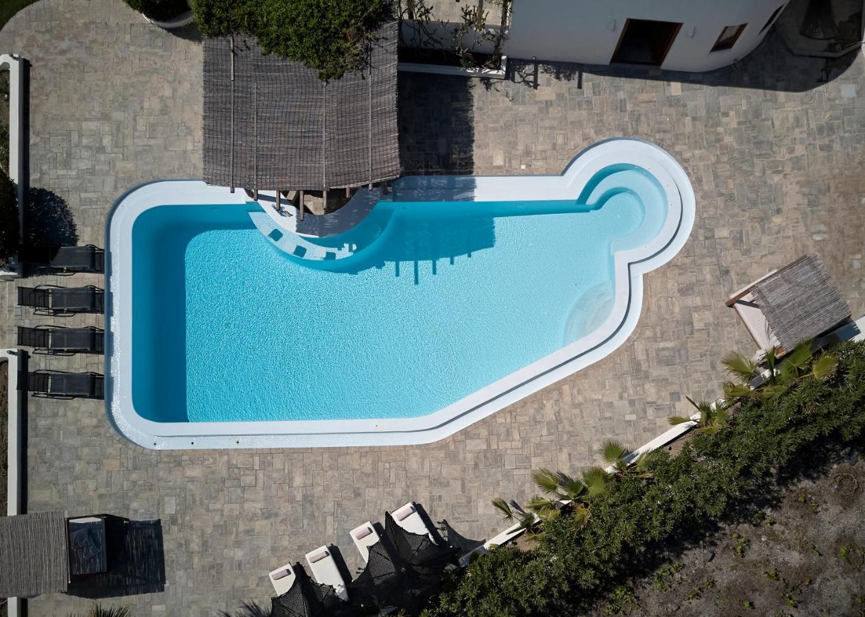 Aquaria Villa คาร์เทราดอส ภายนอก รูปภาพ